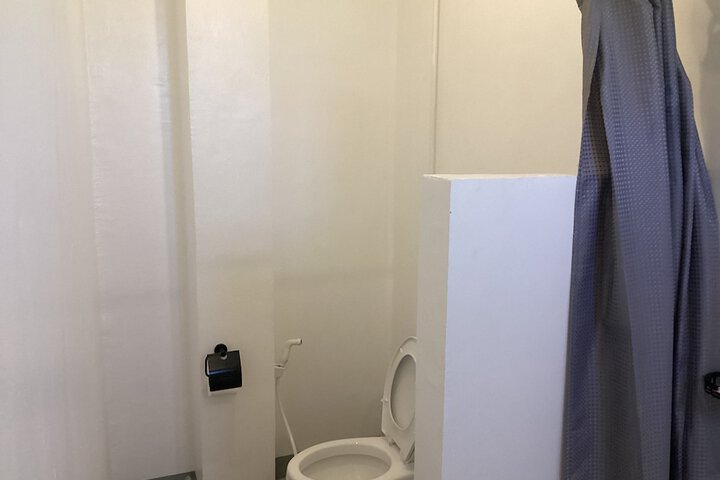 Room 70 of 124