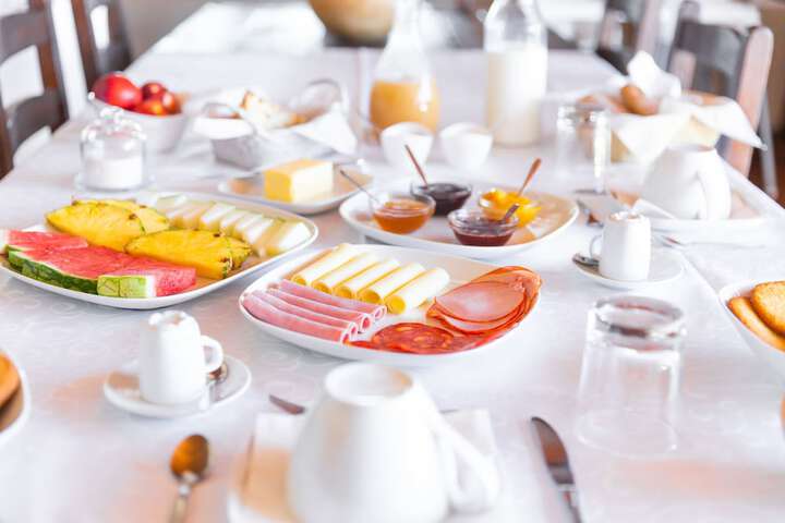 Breakfast/Coffee Service 32 of 45