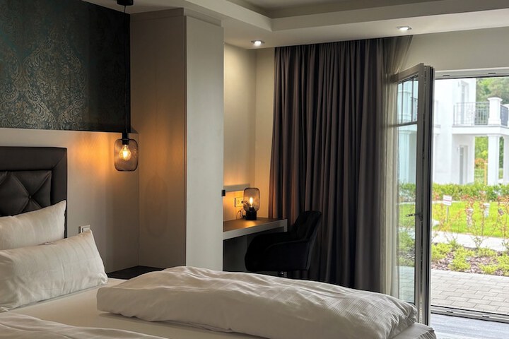 Room 14 of 43