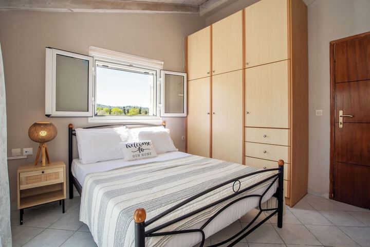Room 30 of 73