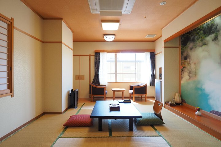 Room 12 of 49