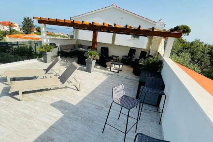 Terrace/Patio 21 of 42