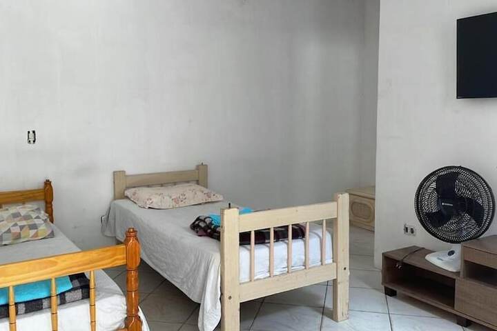 Room 4 of 26