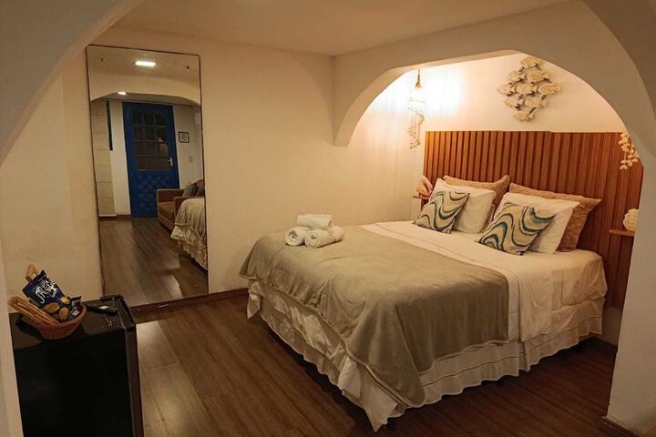Room 25 of 52