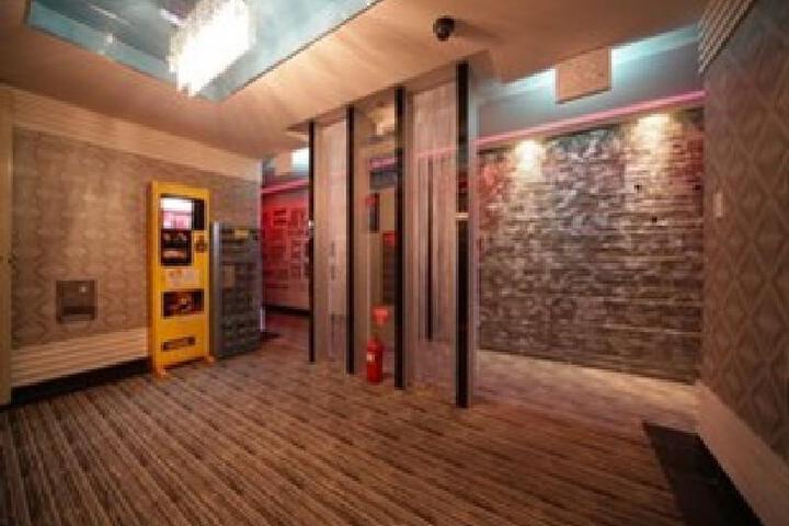 Hotel 2 of 5