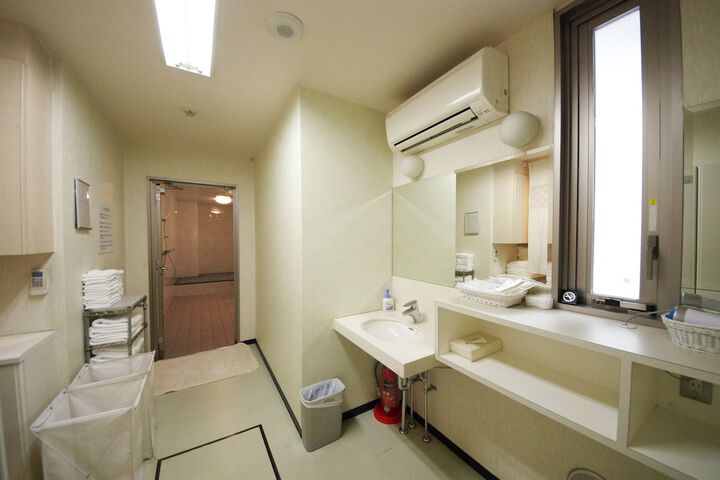 Public bath