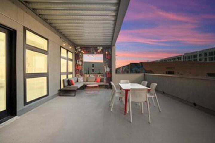 Terrace/Patio 8 of 104