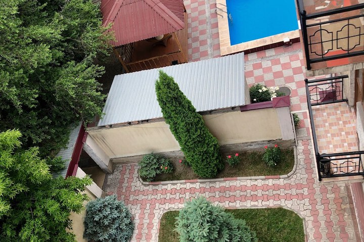 Terrace/Patio 30 of 40