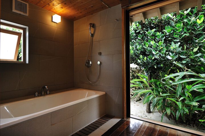 Bathroom Interior Photo