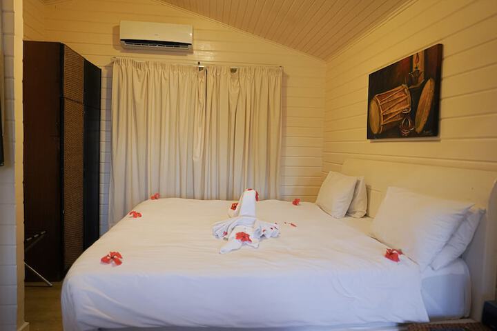 Room 5 of 56
