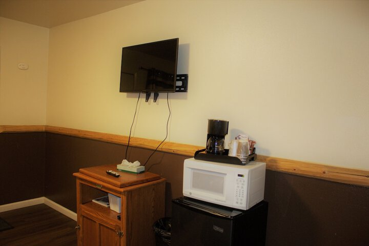 2 Double Beds (1 of 11)