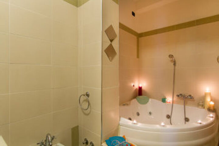 Room 118 of 450