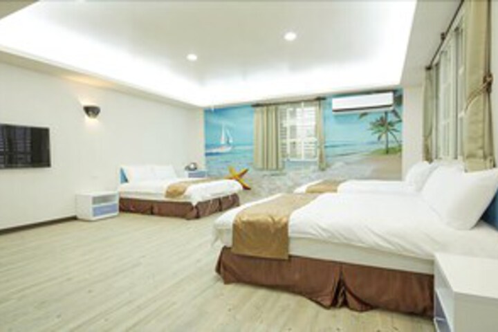 Room 28 of 39