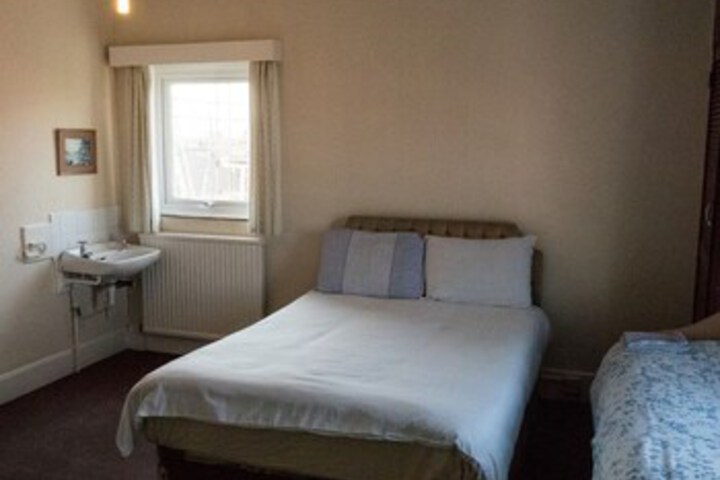 Room 22 of 49