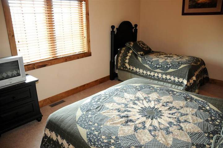 1 Bedroom Condo Villa Queen Bed Sofa (150 of 252)