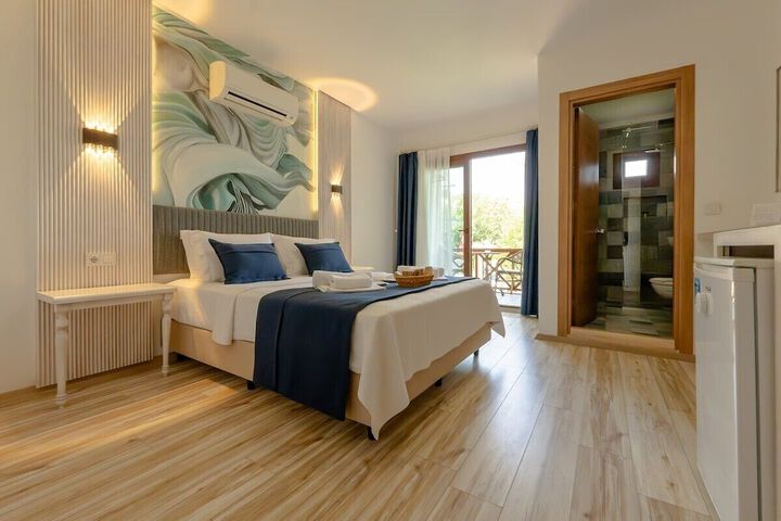 Room 8 of 40