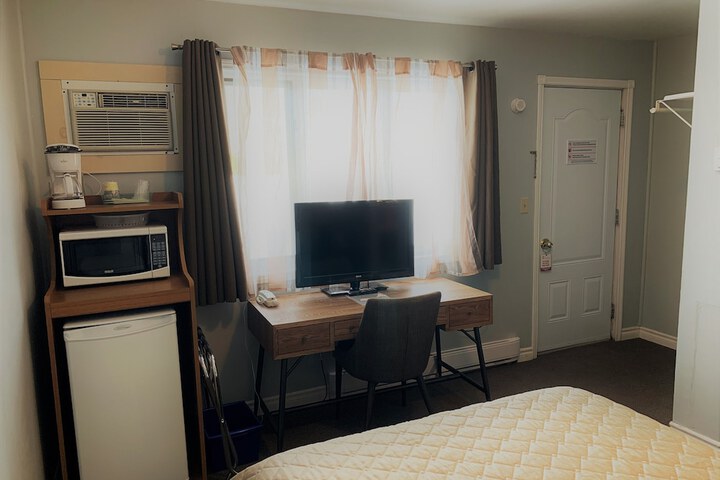 Room 17 of 47