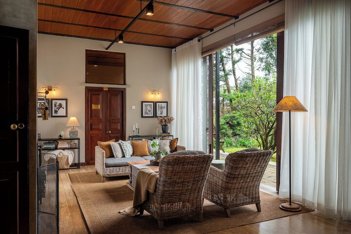 Tathya Hills - Luxe Garden Retreat