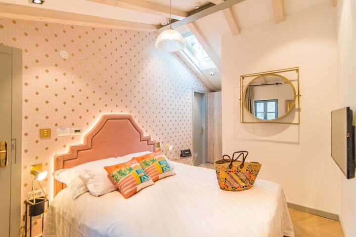 Room 100 of 192
