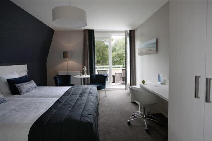 Room 7 of 31