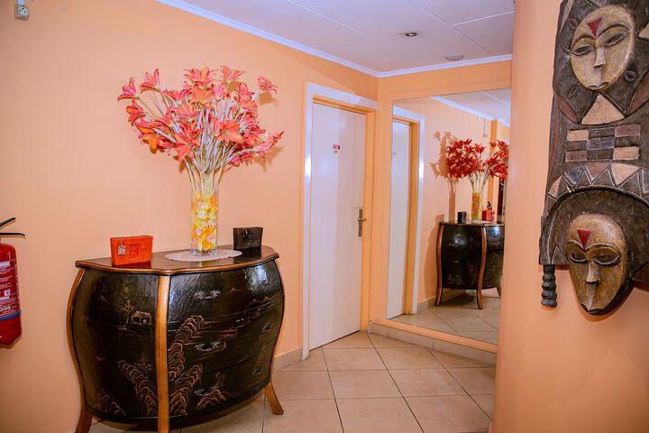 Hotel Interior 4 of 28