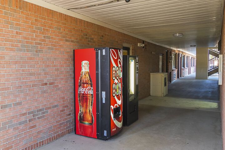 Vending machine