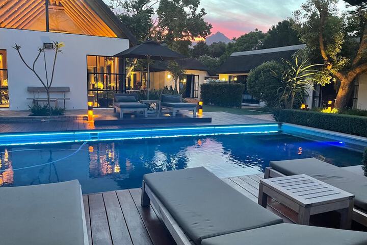 Pool 22 of 43