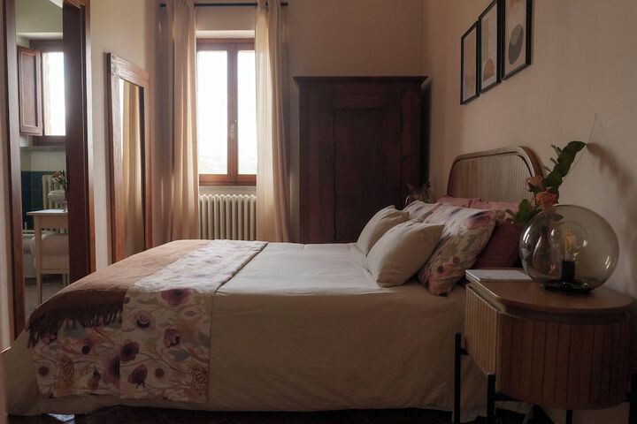 Room 16 of 32