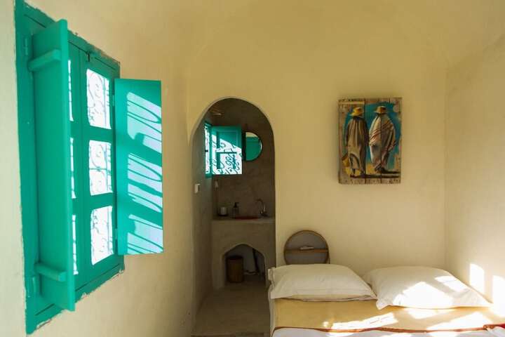 Room 11 of 62