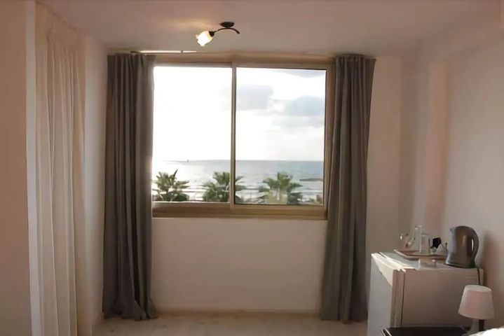 guest_rooms