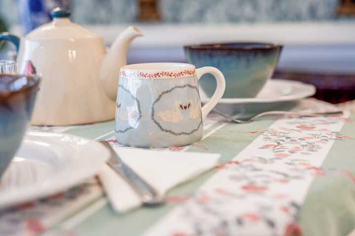 Breakfast/Coffee Service 125 of 147