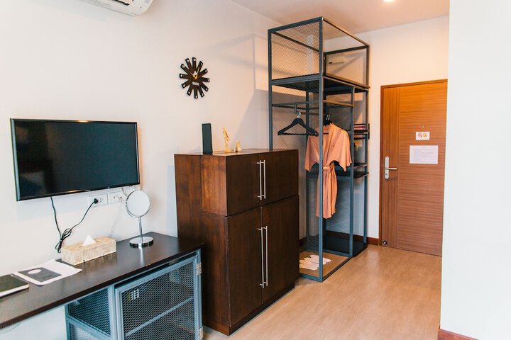 Room 33 of 125