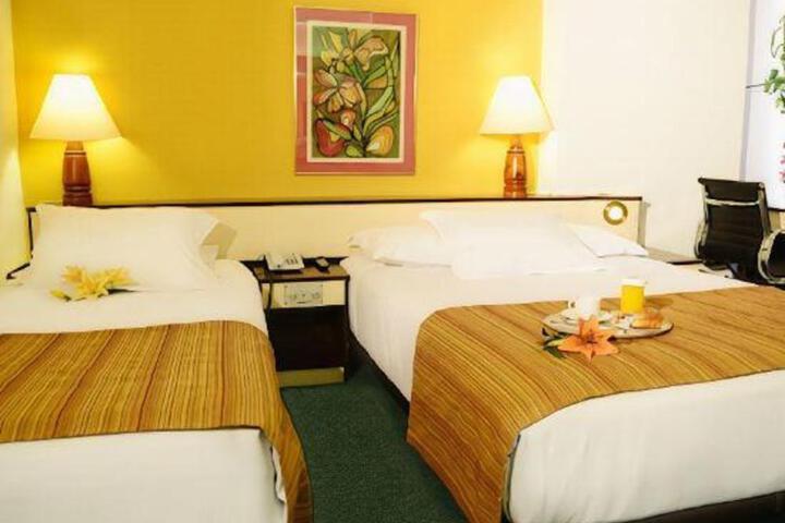 Hotel Pipo Internacional