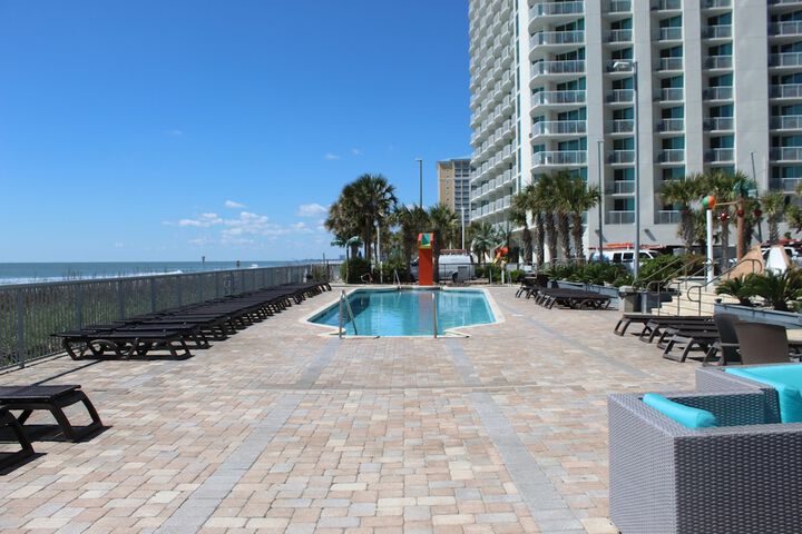 Terrace/Patio 183 of 190