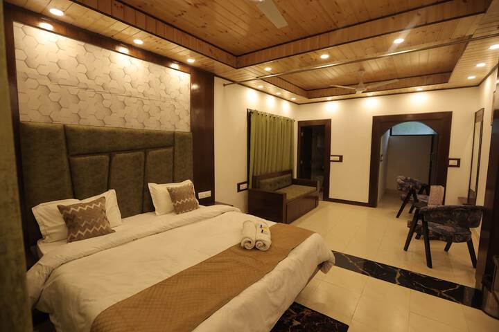 Room 42 of 98