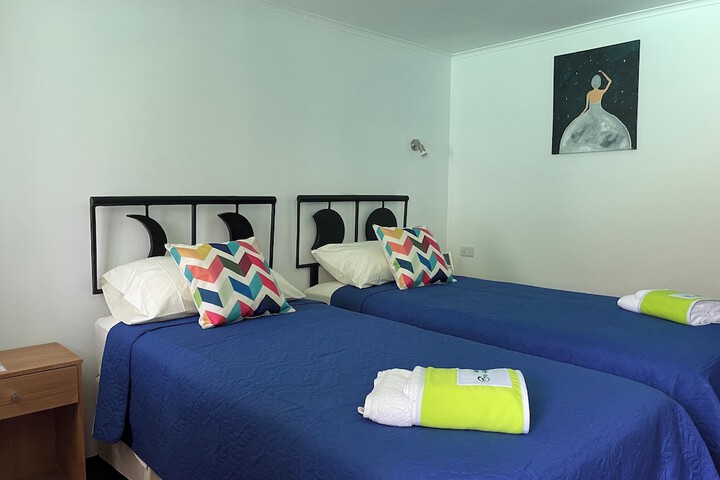 Room 14 of 20