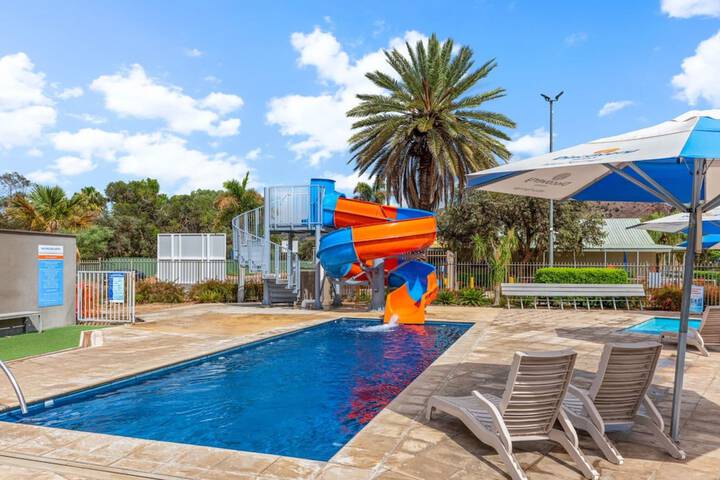 Pool 63 of 84