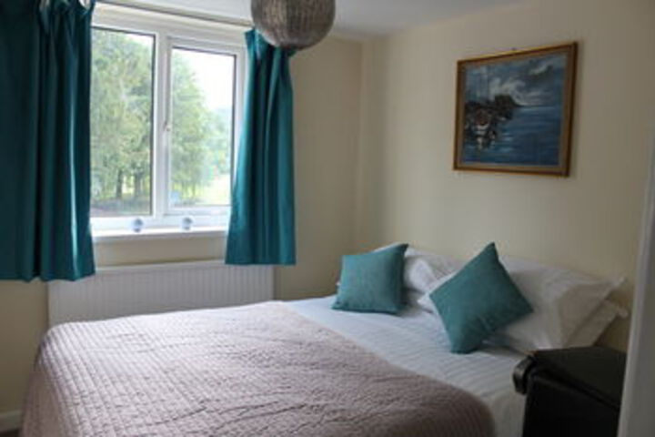 Room 13 of 20