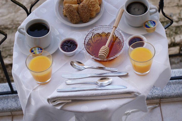 Breakfast/Coffee Service 33 of 45