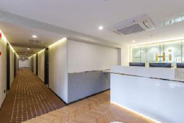 Yunji Hotel