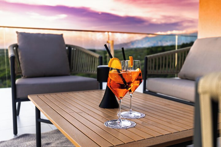 Terrace/Patio 51 of 110