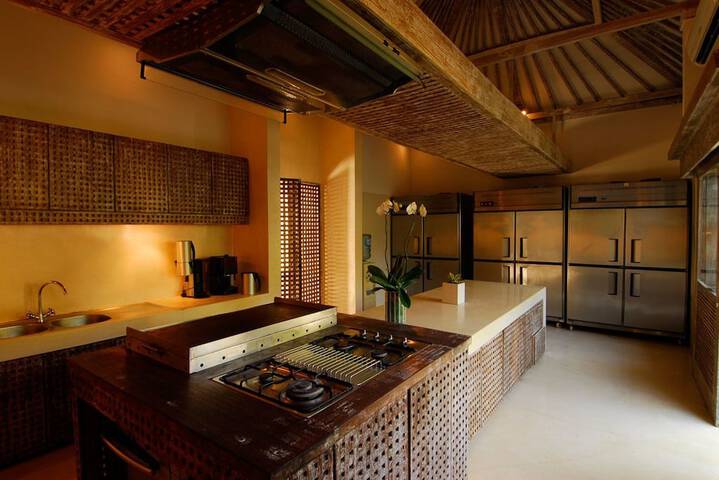 Private kitchenette