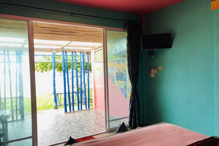 Room 103 of 169