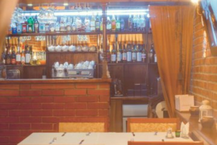 Dining 87 of 111
