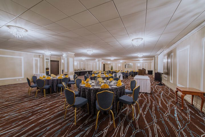 Banquet hall