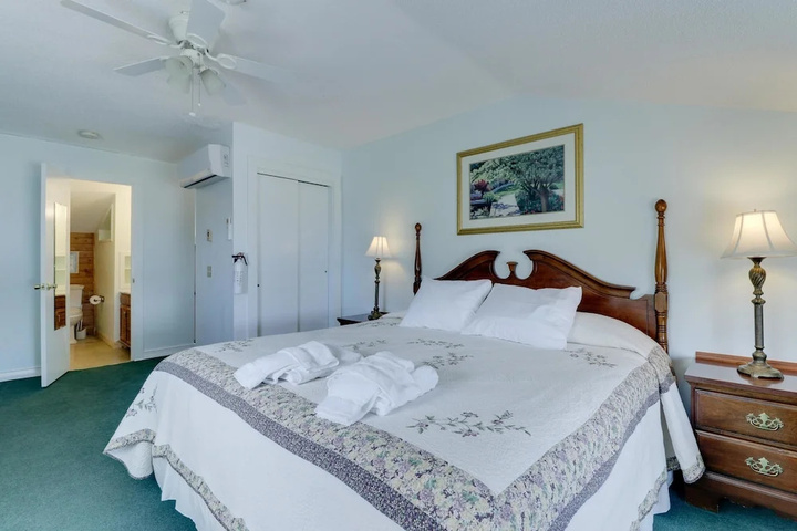 Room 5 of 23