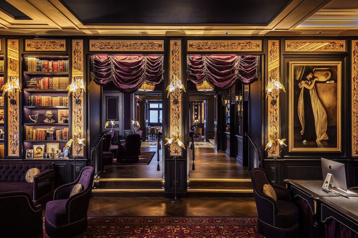 Hotel 67 of 75