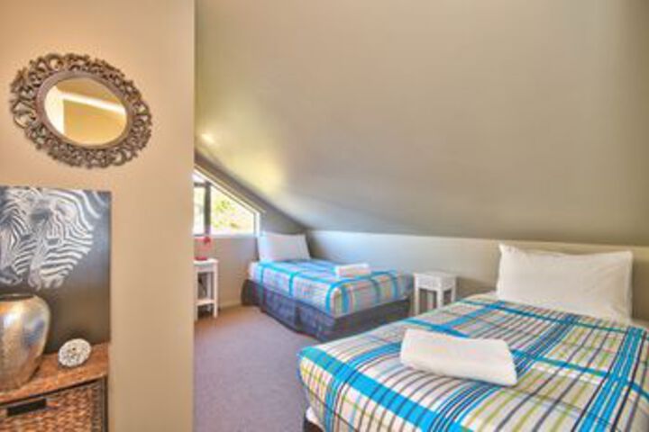 Room 5 of 30
