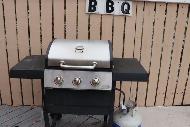 BBQ/picnic area