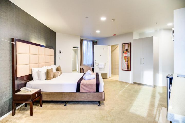 Room 16 of 67